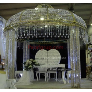 Kristal Taşlı Gold Gazebo